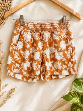 Briggs Linen Blend Floral Pull On Shorts XS Orange Cream